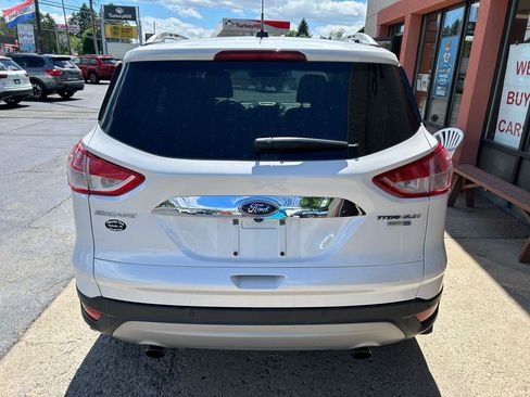 Used 2016 Ford Escape Titanium AWD/4WD image 4