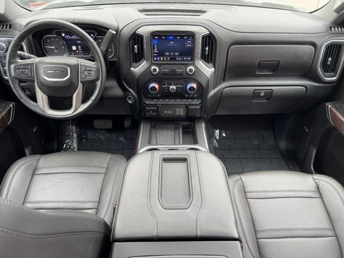 Used 2022 GMC Sierra 1500 Denali w/ Denali Premium Package image 8