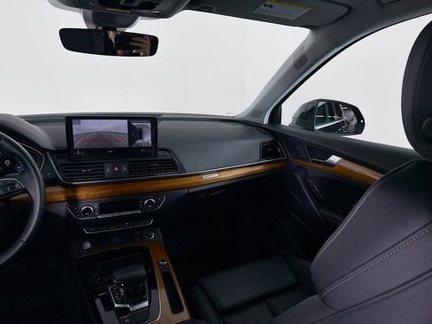 Used 2023 Audi Q5 2.0T Premium Plus w/ Premium Plus Package AWD/4WD image 25