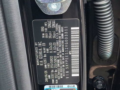 New 2027 Kia Telluride S image 16