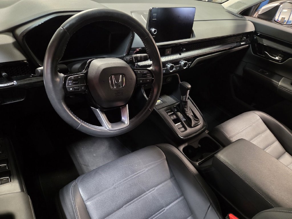 Used 2024 Honda CR-V EX-L image 2