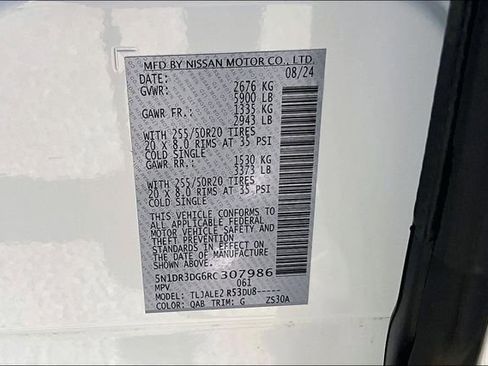 Certified 2024 Nissan Pathfinder Platinum w/ Cargo Package image 16