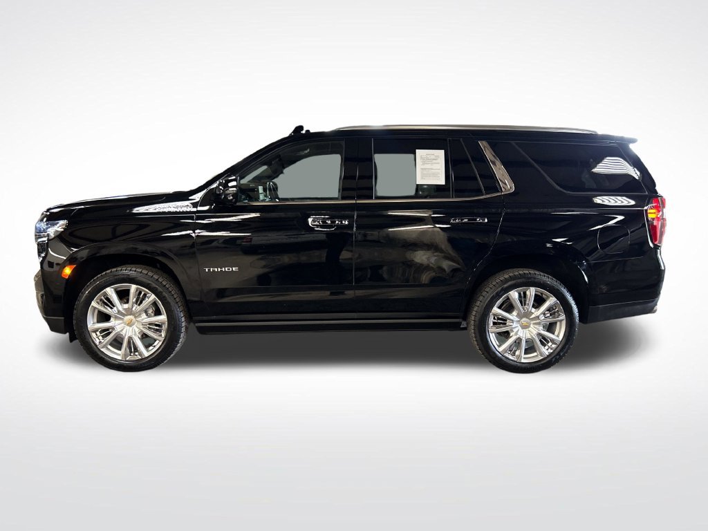 Used 2024 Chevrolet Tahoe High Country w/ Premium Package AWD/4WD image 2