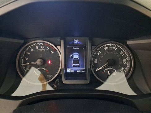 Used 2020 Toyota Tacoma TRD Off-Road image 27