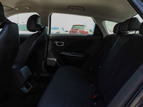 Used 2026 Kia K4 FWD image 17