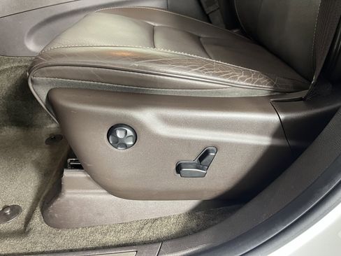 Used 2017 Jeep Grand Cherokee Summit image 19