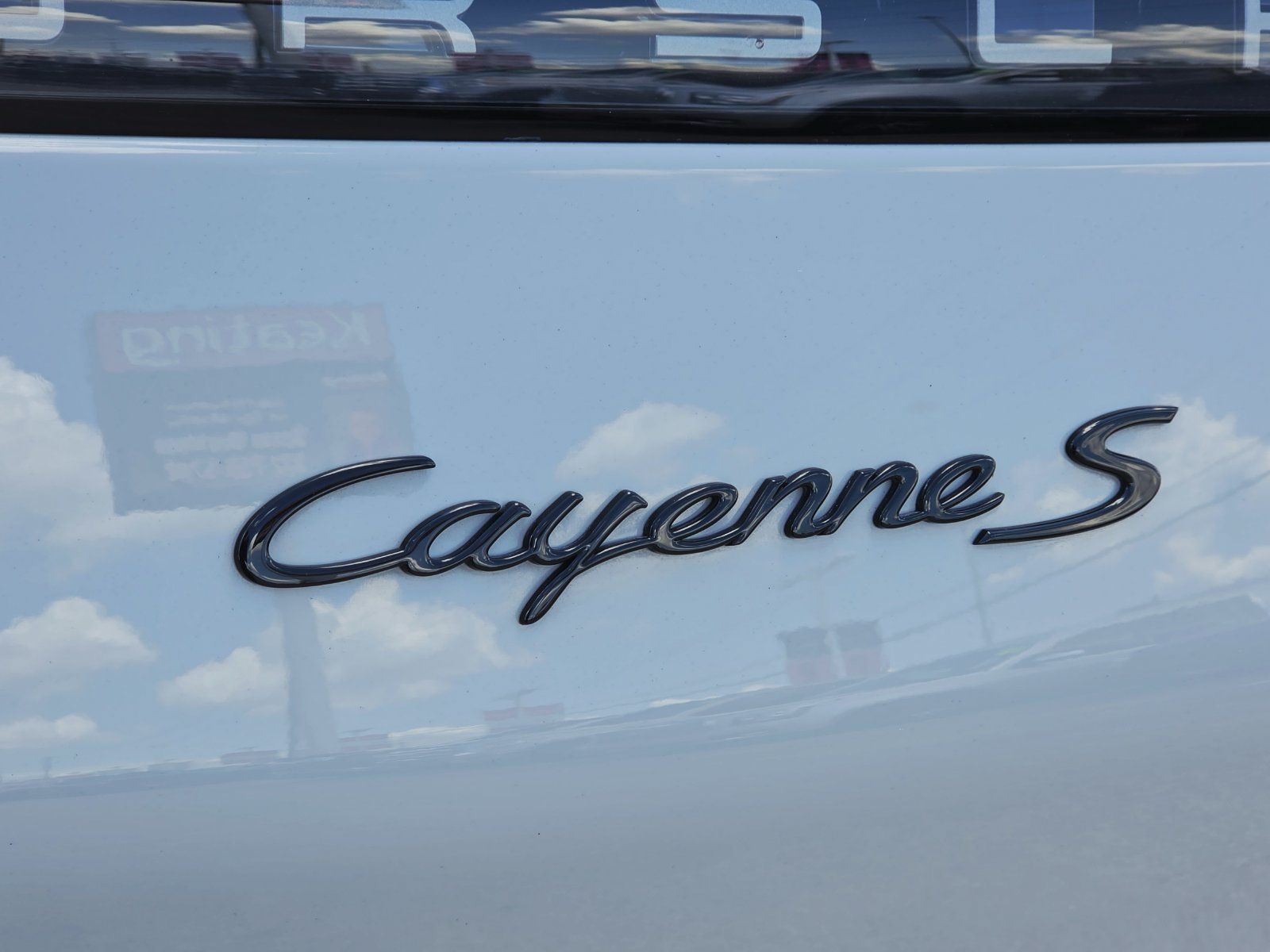 Used 2022 Porsche Cayenne S AWD/4WD image 11