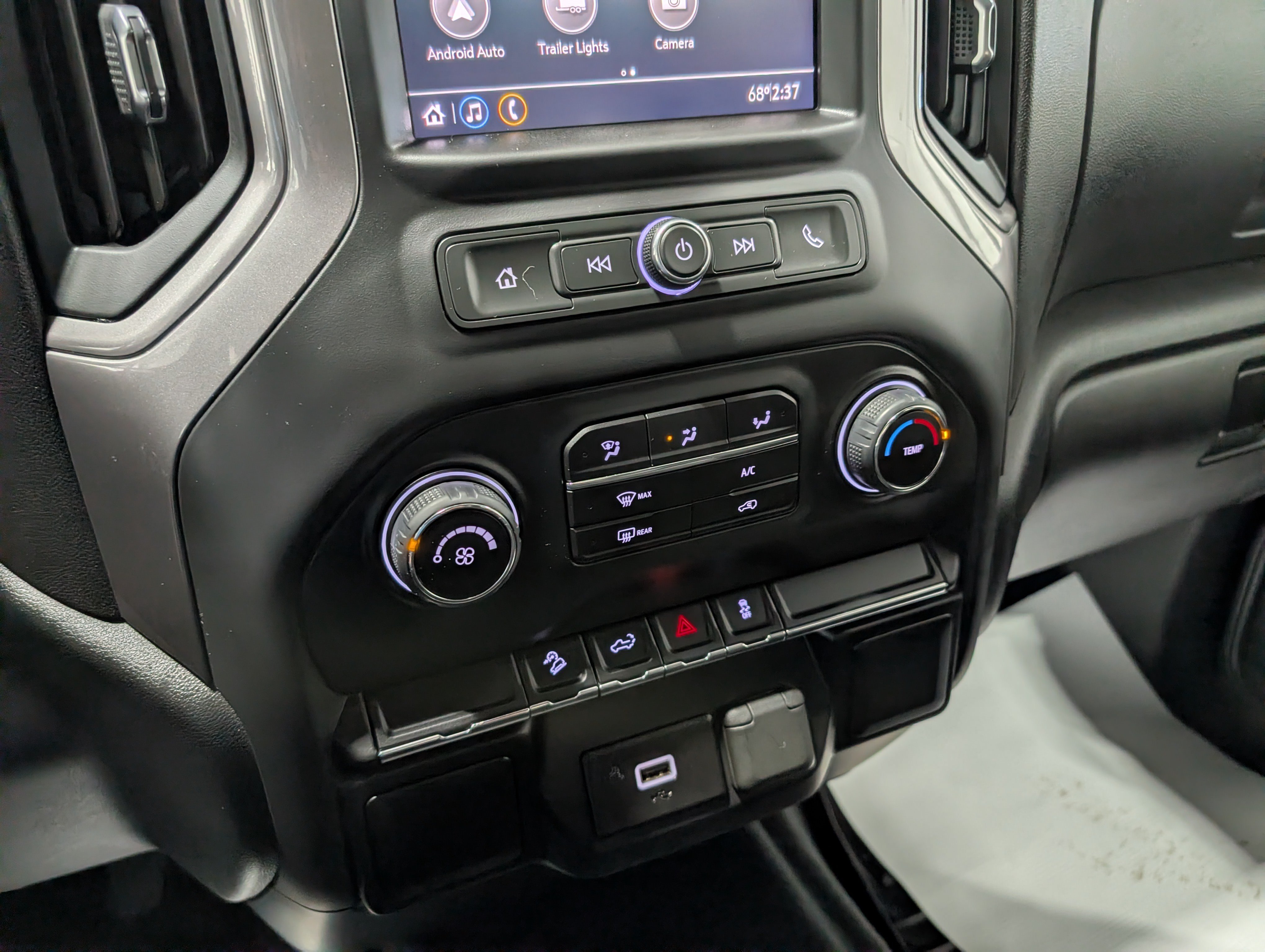 Used 2020 Chevrolet Silverado 1500 Custom Trail Boss w/ Custom Convenience Package AWD/4WD image 24