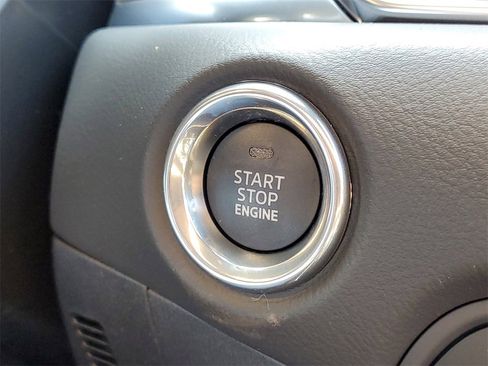 New 2025 MAZDA CX-5 Signature image 32