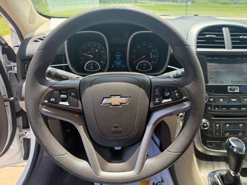 Used 2014 Chevrolet Malibu LT w/ Power Convenience Package FWD image 26