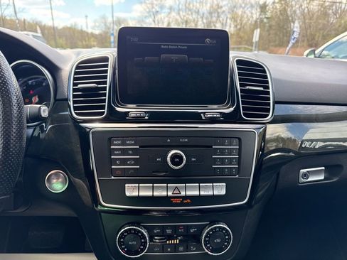 Used 2018 Mercedes-Benz GLE 350 4MATIC image 15