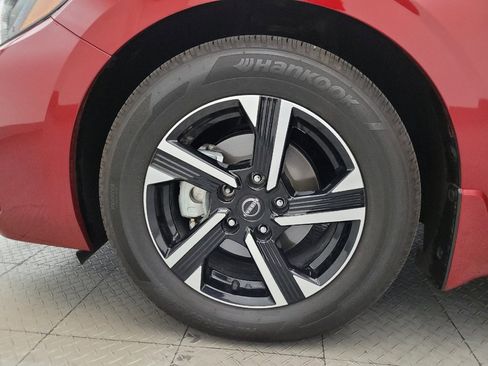 Used 2025 Nissan Sentra SV FWD image 31