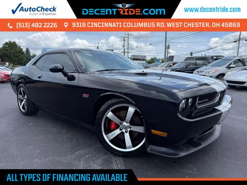Used 2012 Dodge Challenger SRT8 w/ Premium Sound Group image 1