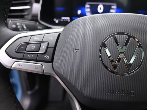 New 2026 Volkswagen Jetta SE image 15