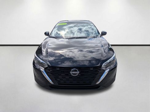 Used 2025 Nissan Sentra SV w/ All-Weather Package image 10