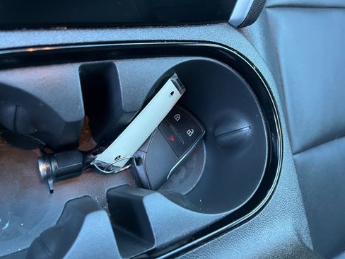 Used 2024 Chevrolet Colorado Trail Boss w/ Advanced Trailering Package image 33