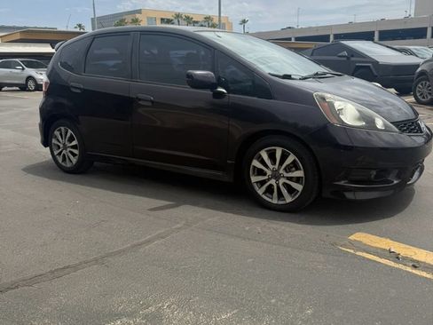 Used 2013 Honda Fit Sport image 3