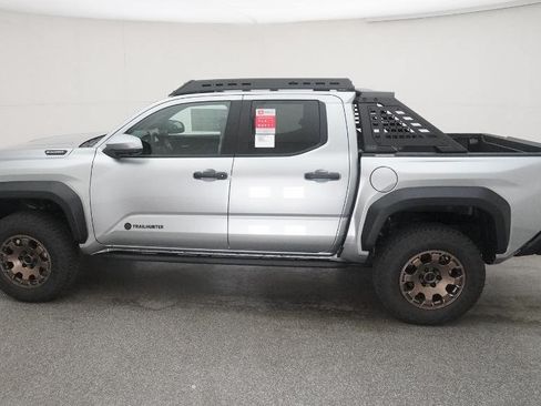 New 2025 Toyota Tacoma 4x4 Double Cab Hybrid image 18