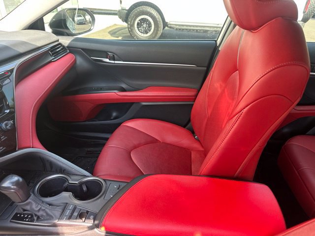 Used 2022 Toyota Camry XSE w/ Cold Weather Package FWD image 25