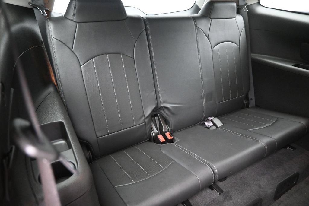 Used 2016 Buick Enclave Leather FWD image 16