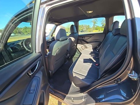 Used 2022 Subaru Forester Wilderness w/ Wilderness Package image 9