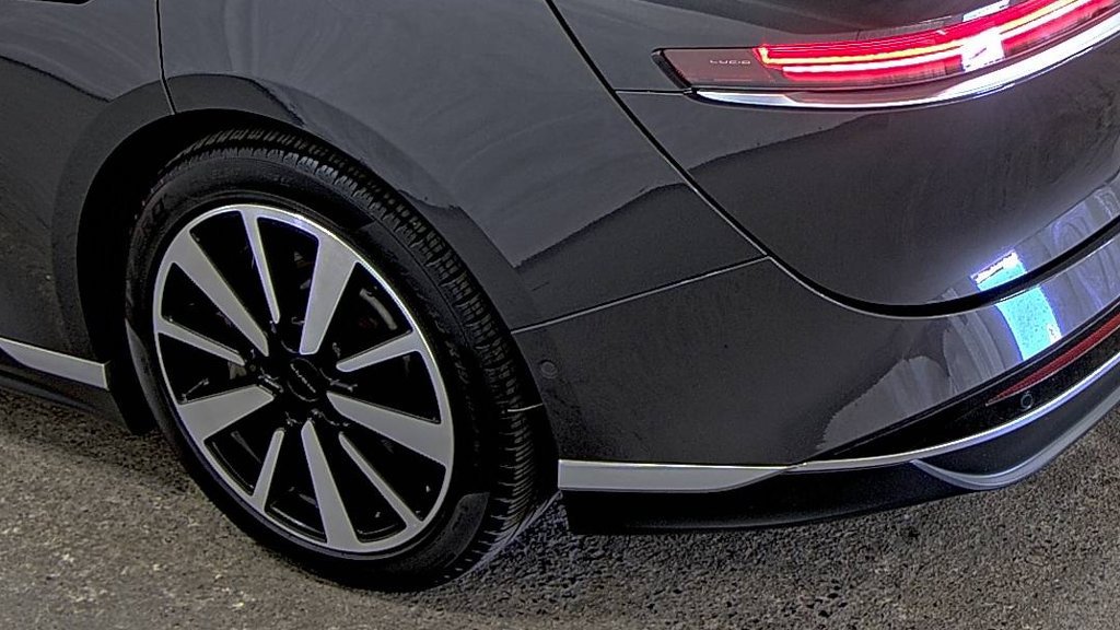 Used 2022 Lucid Air Grand Touring AWD/4WD image 14