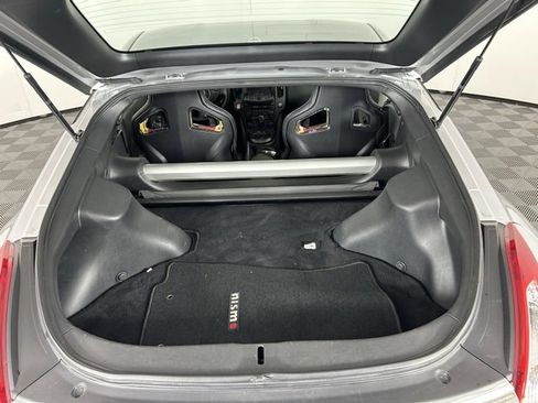 Used 2017 Nissan 370Z NISMO image 23