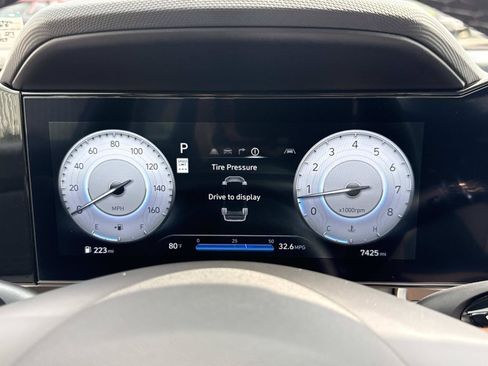 Certified 2026 Hyundai Elantra Limited FWD image 13