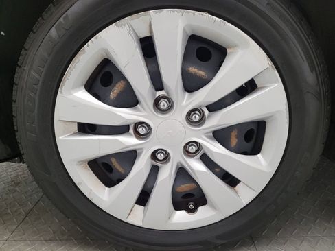 Used 2022 Kia Soul LX FWD image 31