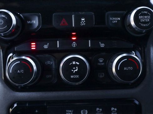 Used 2023 RAM 3500 Big Horn w/ Night Edition image 37