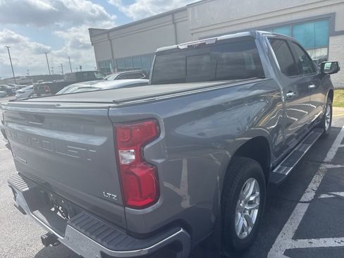 Used 2021 Chevrolet Silverado 1500 LTZ w/ Technology Package image 3