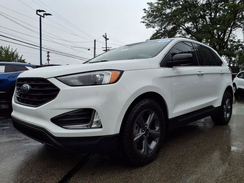 Certified 2022 Ford Edge SEL w/ Sport Appearance Package image 4