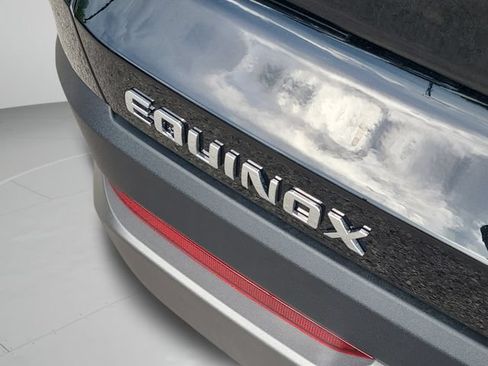New 2027 Chevrolet Equinox LT FWD image 34
