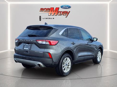 Used 2022 Ford Escape SE w/ Convenience Package image 4