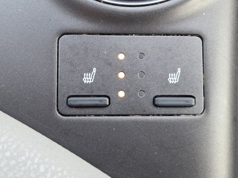 Used 2023 Toyota Camry XSE image 6