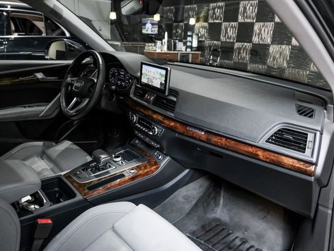 Used 2018 Audi Q5 Prestige image 15
