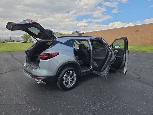 Used 2024 Chevrolet Blazer LT w/ Convenience Package FWD image 23