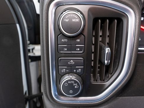 Used 2020 Chevrolet Silverado 1500 LT w/ All-Star Edition image 32