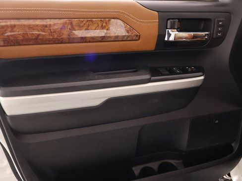 Used 2017 Toyota Tundra 1794 Edition image 18