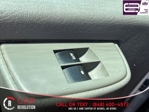 Used 2020 Chevrolet Express 2500 w/ Driver Convenience Package image 30