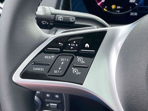 New 2026 Mercedes-Benz GLB 250 4MATIC image 32