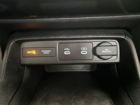 Used 2025 Honda Civic Sport image 22