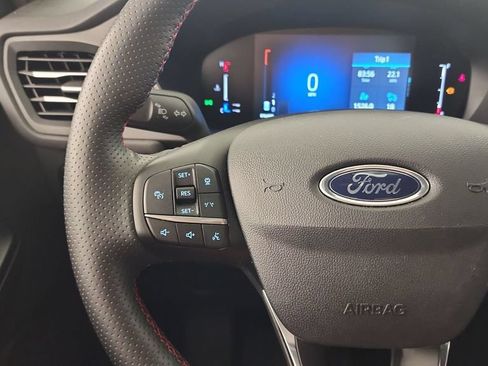 Used 2024 Ford Escape ST-Line w/ Tech Pack #1 AWD/4WD image 18