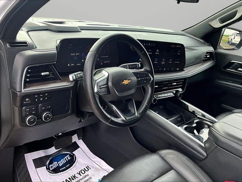 Used 2025 Chevrolet Tahoe LT AWD/4WD image 21