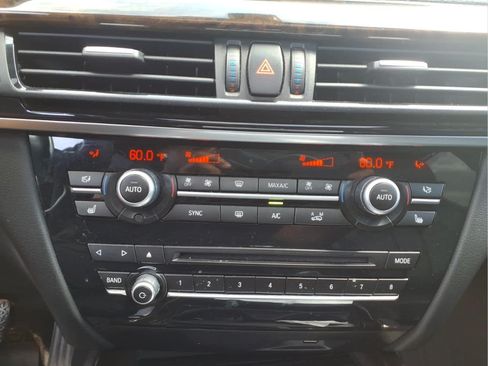 Used 2018 BMW X5 xDrive35i w/ M Sport Package AWD/4WD image 23