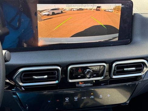 New 2026 Nissan Sentra SV w/ Floor Mat Package FWD image 19
