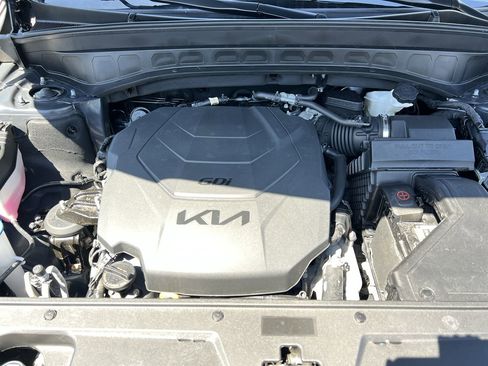Used 2022 Kia Telluride S AWD/4WD image 36