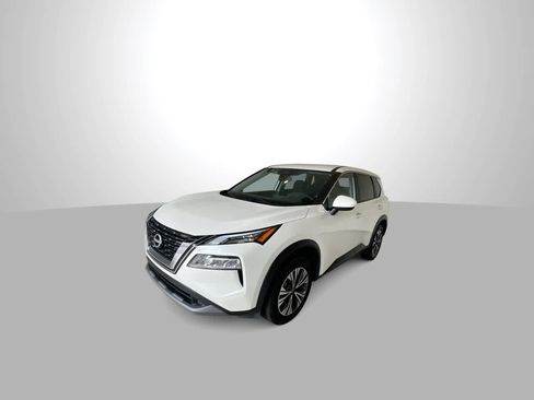 Used 2023 Nissan Rogue SV AWD/4WD image 4