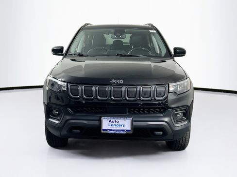 Used 2022 Jeep Compass Trailhawk w/ Sun and Sound Group AWD/4WD image 2