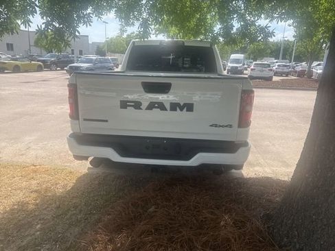 Used 2025 RAM 1500 Big Horn AWD/4WD image 22